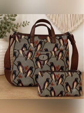 Fossil Key-Per Bird Print
Crossbody Bag & Pouch Set